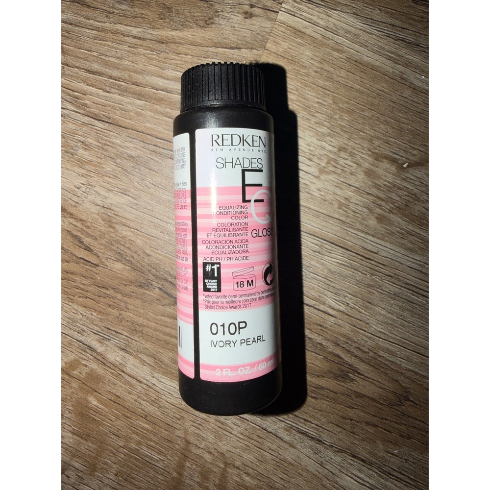 Redken Shades EQ Gloss Bonder Inside 10P Ivory Pearl Demi-Permanent Color gloss